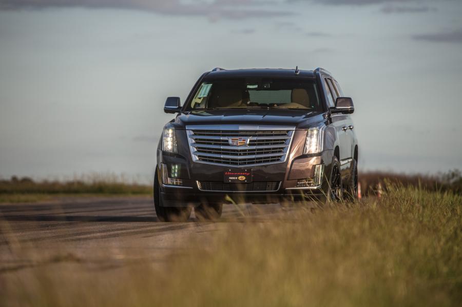  Cadillac Escalade HPE800 Supercharged by Hennessey 2015 года  (фото 9 из 17)